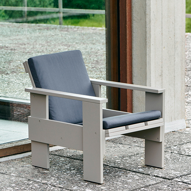 Crate Lounge Chair