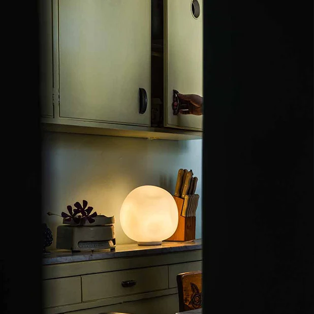 Hoba Bordslampa