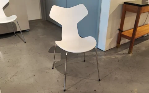 Stolar Set 2 × Grand Prix Fritz Hansen