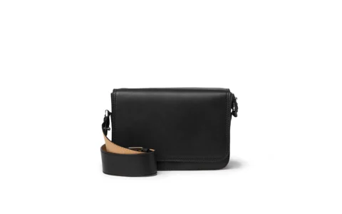 Fondi Axelremsväska