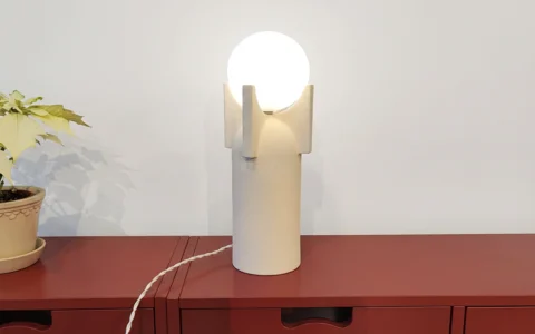 Bordslampa Tornitto Sand Calixter