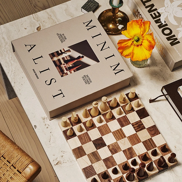 The Minimalist Wood Chess Spel