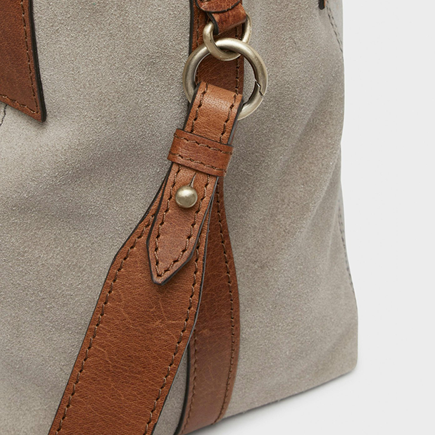 Inés Mini Toteväska
